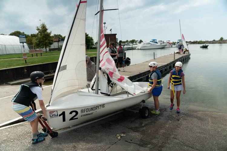 Fresh Water Institute fellows advance freshwater research, innovation and sustainability.